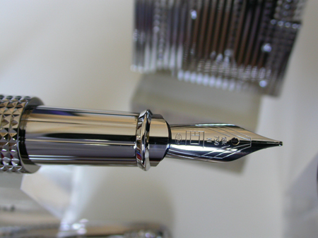 Diamond Drop 2005 Fountain Pen