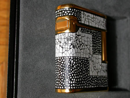 Maki-E Eggshell Art Deco Lighter